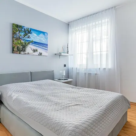 Guest house U Gorgona - Zeglarska 18 *