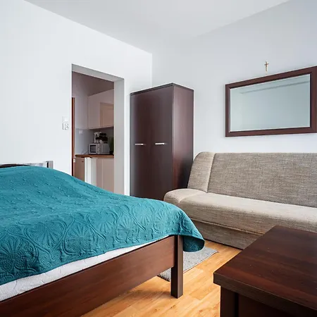 U Gorgona - Zeglarska 18 Guest house *