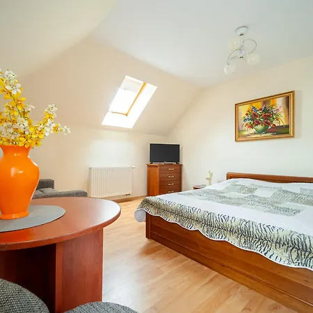 U Gorgona - Zeglarska 18 Guest house *